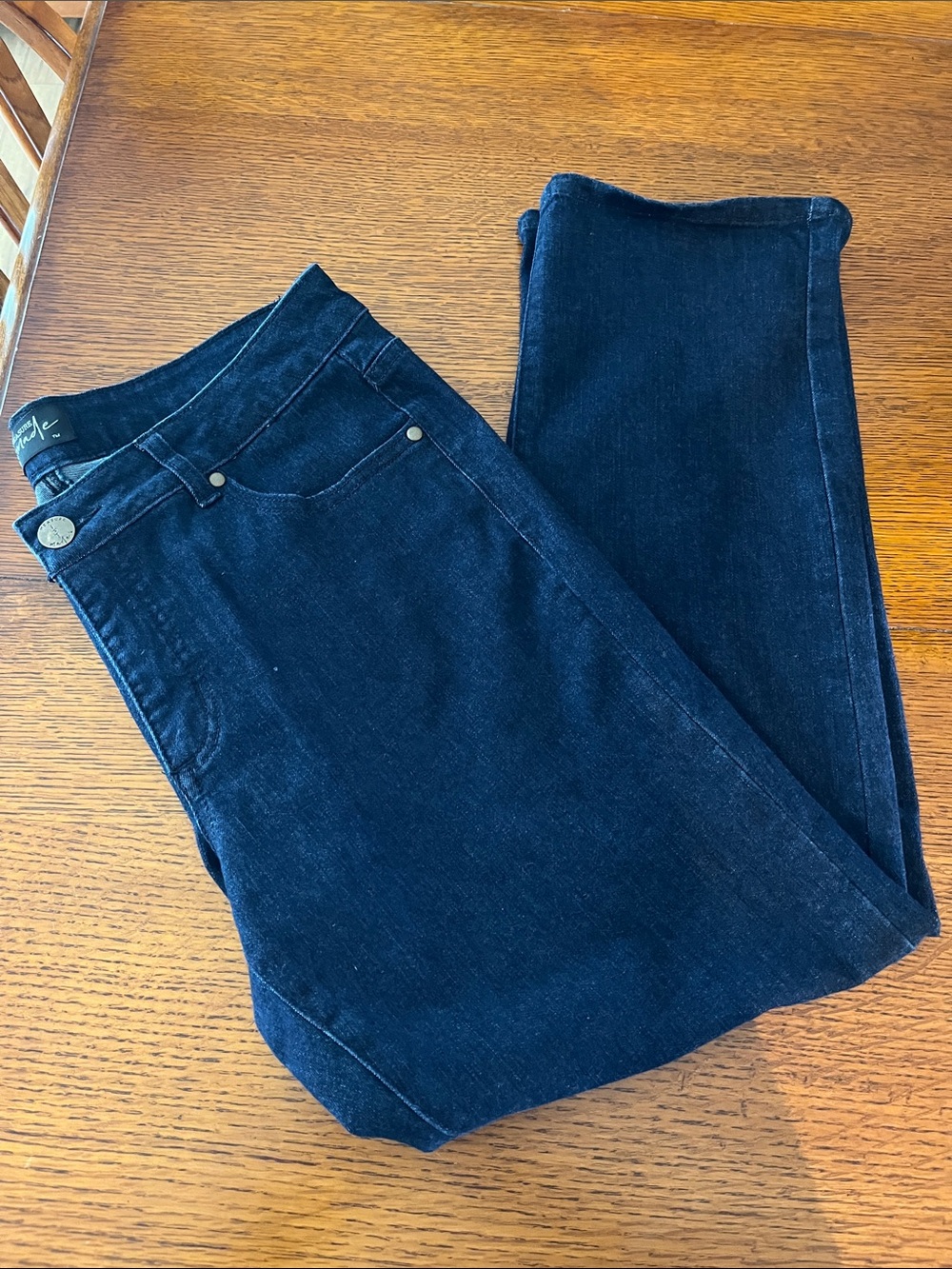 MEASURE & MADE Women's Dark Blue Straight Leg Jeans, size 8